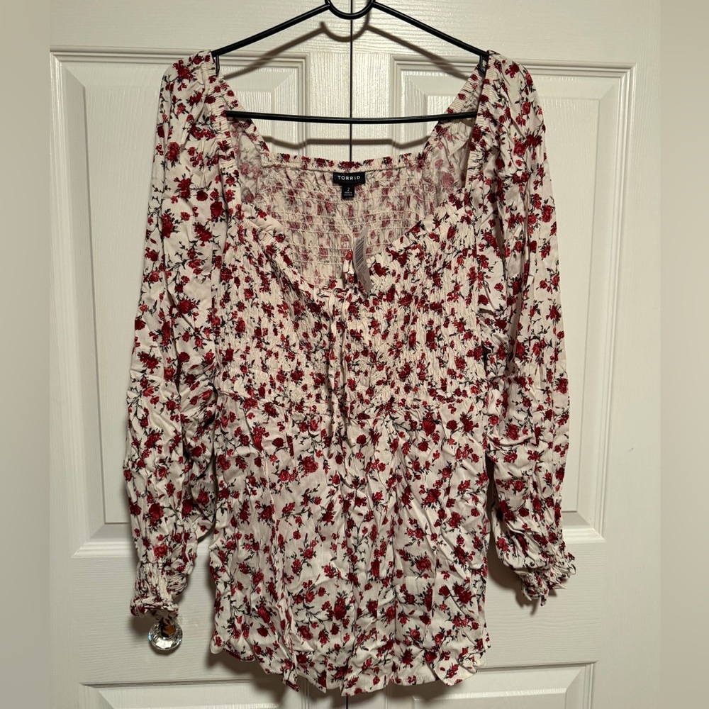 NEW Torrid - Picture 5 of 5